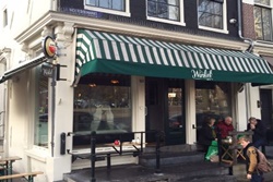 Winkel 43 pet friendly restaurant in Amsterdam, dogs allowed Amsterdam restaurants